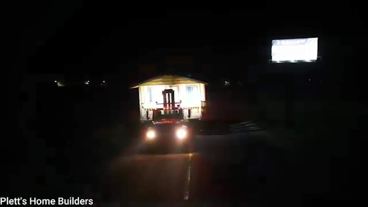 Safety or Setback? Prefab Transport Rules Are Questioned